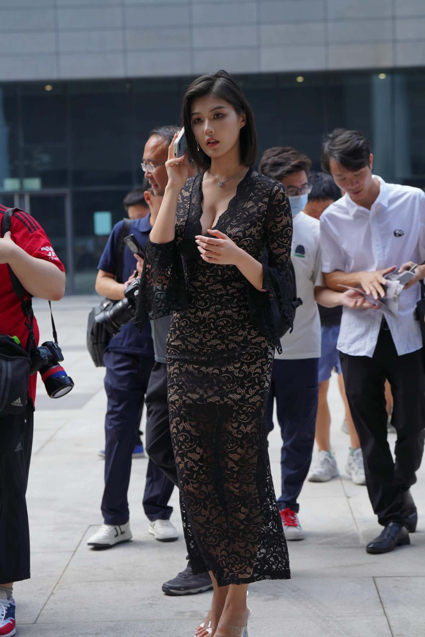 穿黑色透明长裙的姑娘175P图集 穿黑色透明长裙的姑娘175P图集