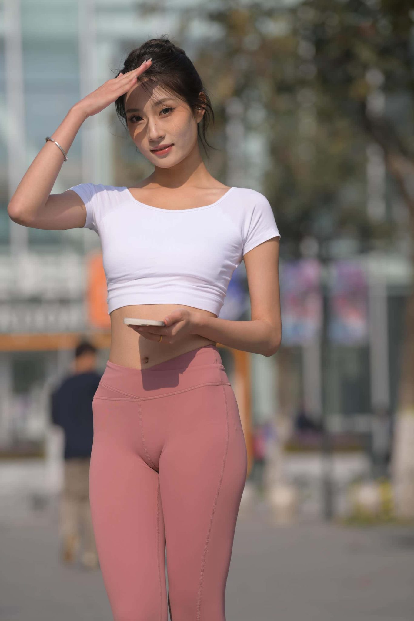 粉红色瑜伽裤女孩583P资源 粉红色瑜伽裤女孩583P资源