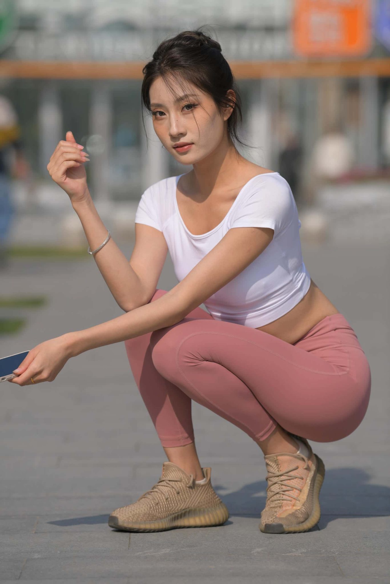 粉红色瑜伽裤女孩583P资源 粉红色瑜伽裤女孩583P资源